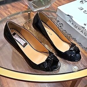 RAMPAGE Kimora Black Peep Toes Wedge Heel size  7M NIB
